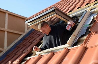 Pose de fenêtres de toit Velux à Morton